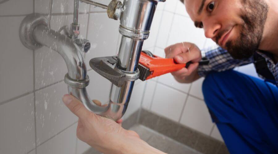 Expert burst pipe repair services in Parkton, NC